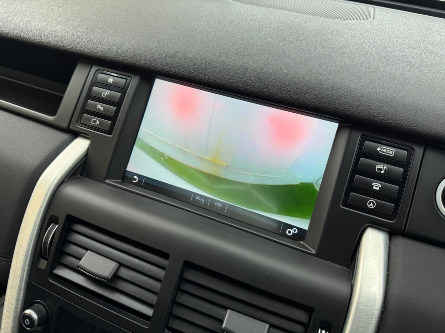 Used Land Rover Discovery Sport 2016 for sale - 78047331: Photo 47