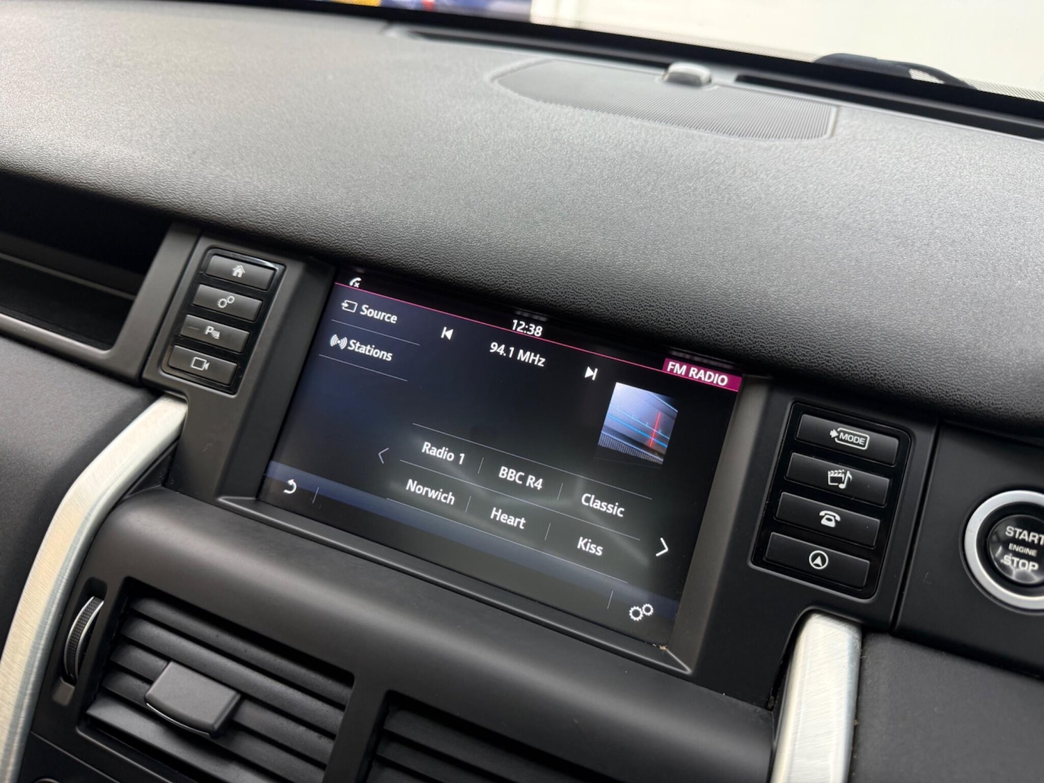 Used Land Rover Discovery Sport 2016 for sale - 78047331: Photo 49