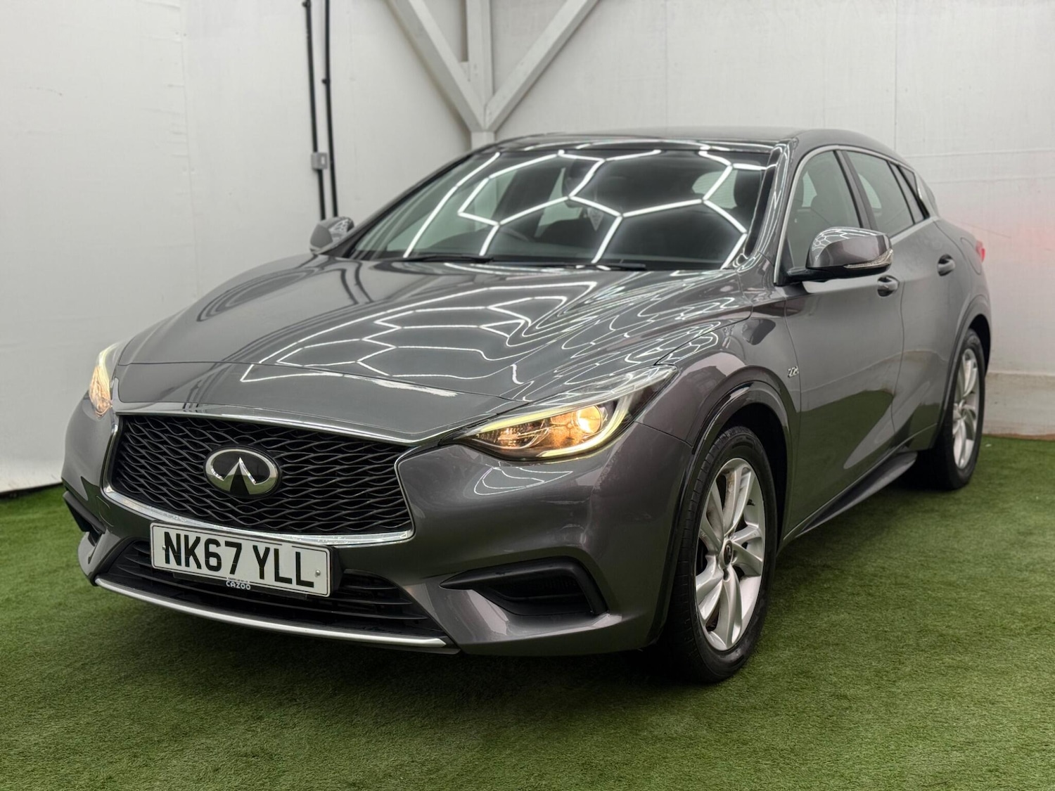 Used Infiniti Q30 for sale - 77793777: Photo 11