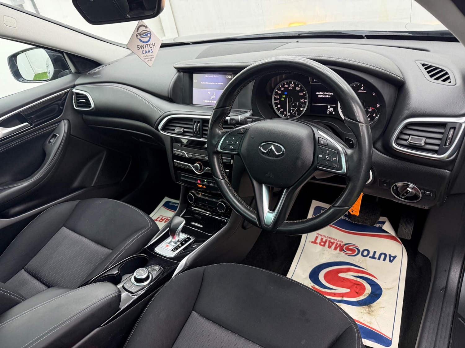 Used Infiniti Q30 for sale - 77793777: Photo 3