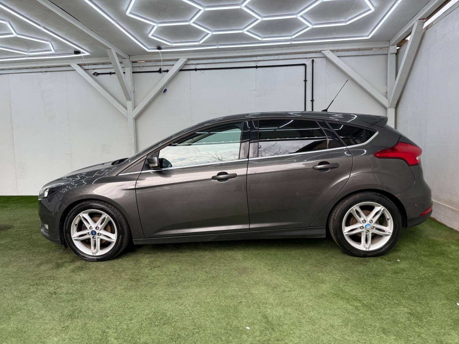 Used Ford Focus for sale - 77808874: Photo 10