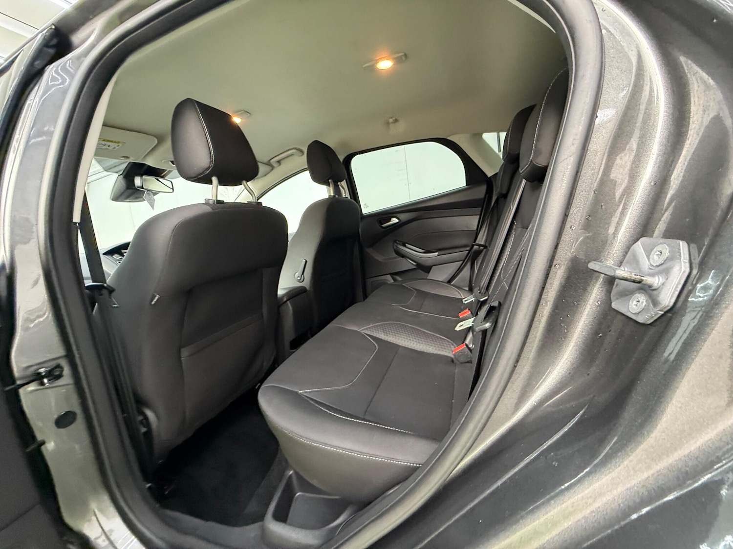 Used Ford Focus for sale - 77808874: Photo 23