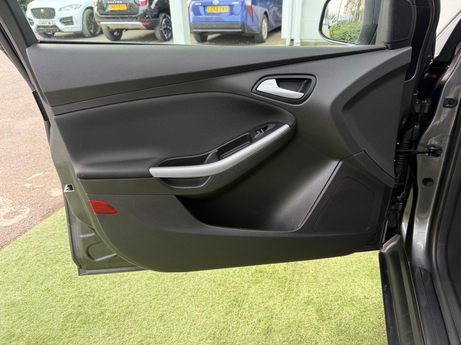 Used Ford Focus for sale - 77808874: Photo 27