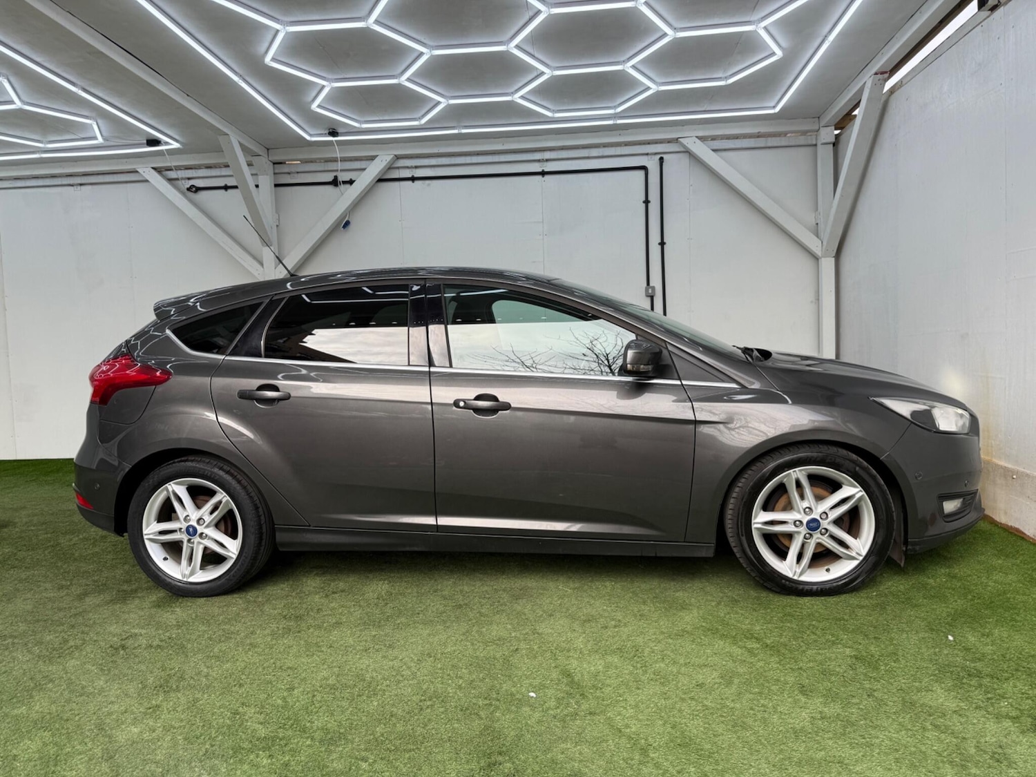 Used Ford Focus for sale - 77808874: Photo 4