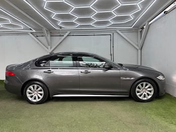 Used Jaguar XF 2016 for sale - 79361730: Photo