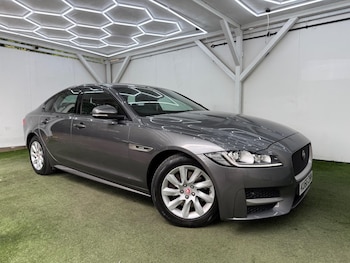 Used Jaguar XF 2016 for sale - 79361730: Photo