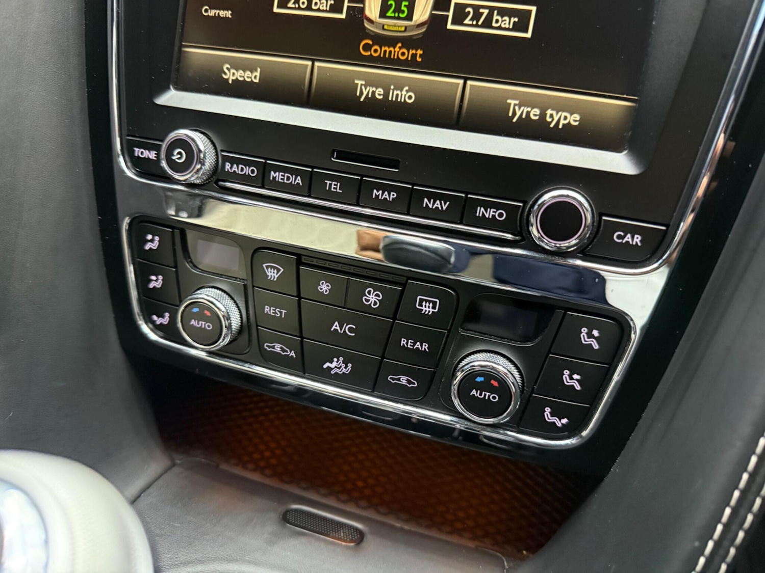 Used Bentley Flying Spur 2015 for sale - 77958246: Photo 52