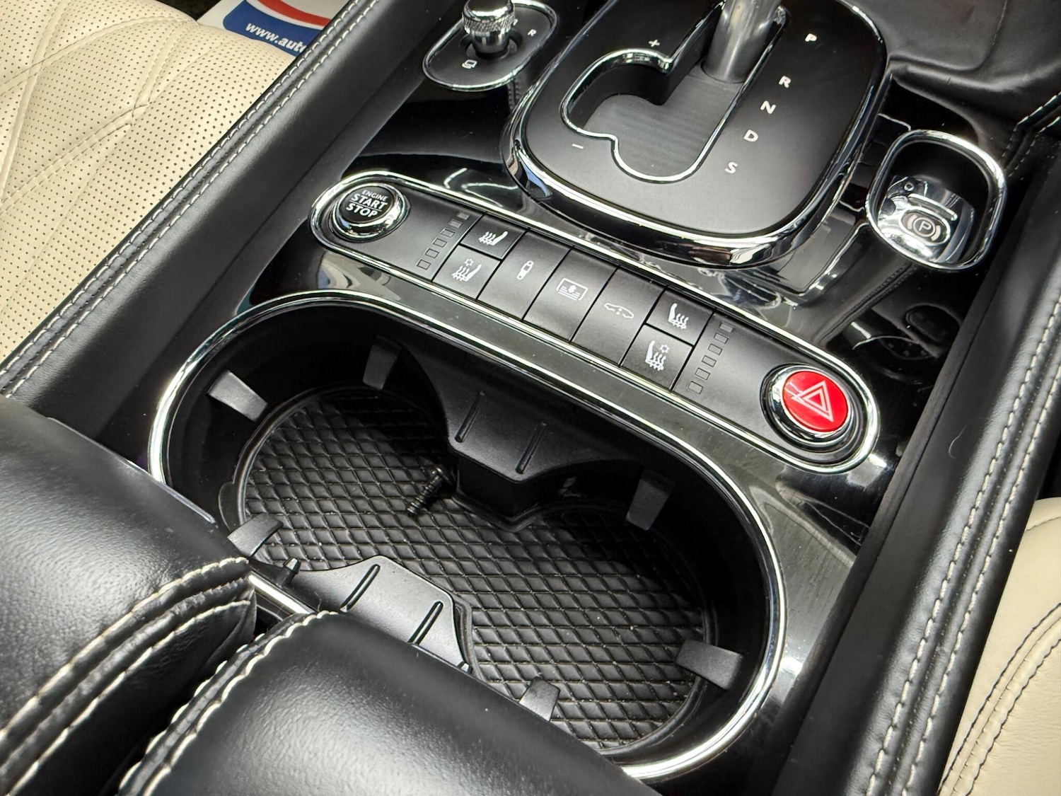 Used Bentley Flying Spur 2015 for sale - 77958246: Photo 54