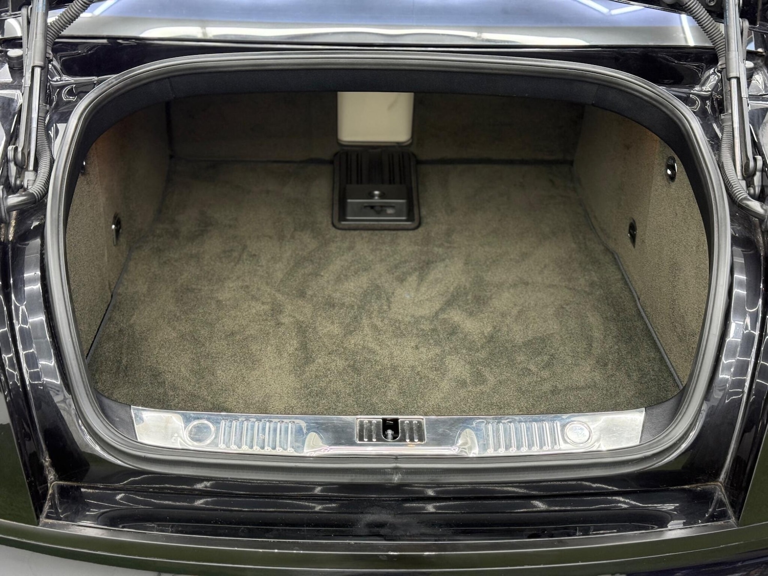 Used Bentley Flying Spur 2015 for sale - 77958246: Photo 8