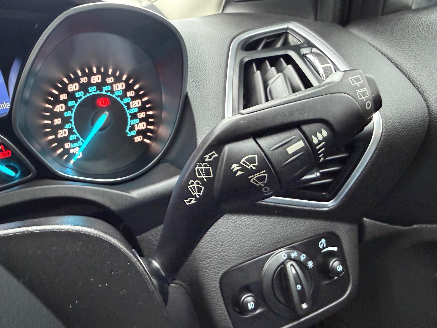 Used Ford Kuga 2014 for sale - 77387081: Photo 39