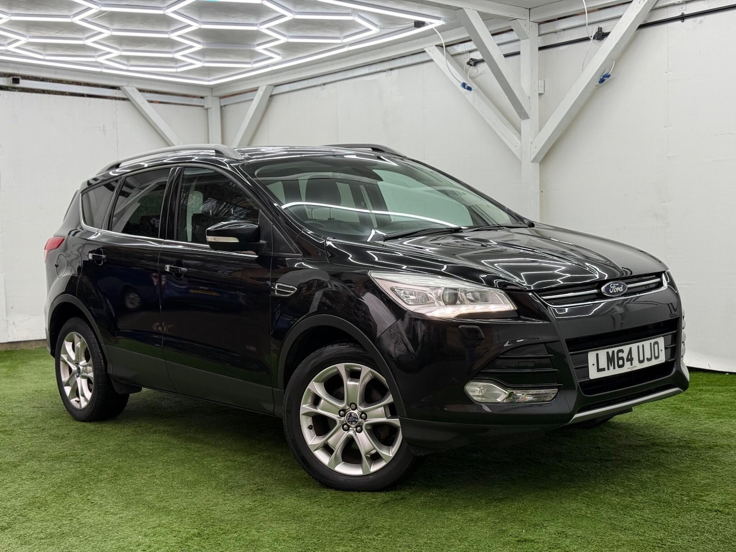 Used Ford Kuga 2014 for sale - 77387081: Photo 4