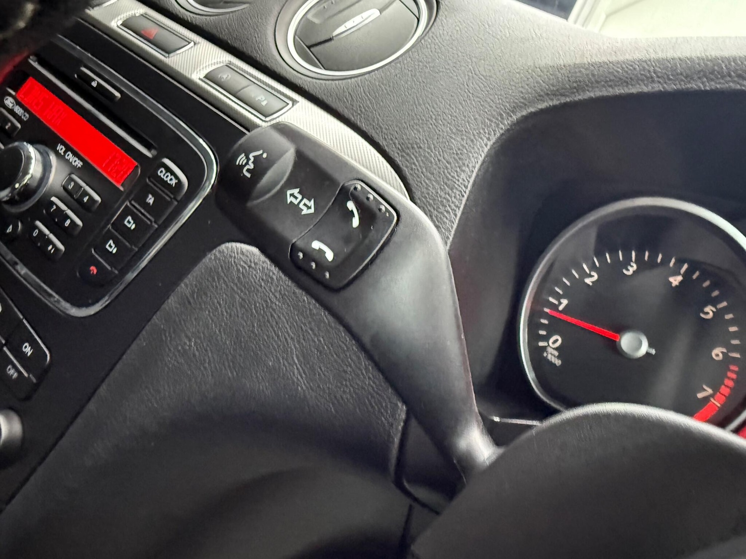 Used Ford Galaxy for sale - 77496098: Photo 39