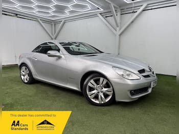 Used Mercedes-Benz SLK 2011 for sale - 79847571: Photo