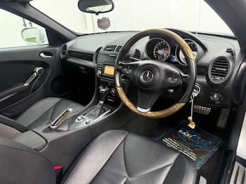 Used Mercedes-Benz SLK 2011 for sale - 79847571: Photo