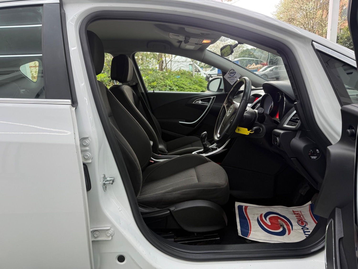 Used Vauxhall Astra 2012 for sale - 78171149: Photo 14