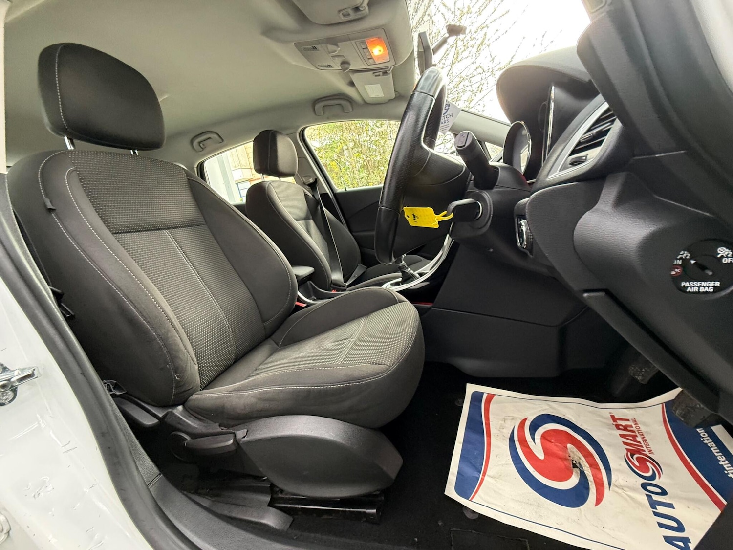 Used Vauxhall Astra 2012 for sale - 78171149: Photo 16