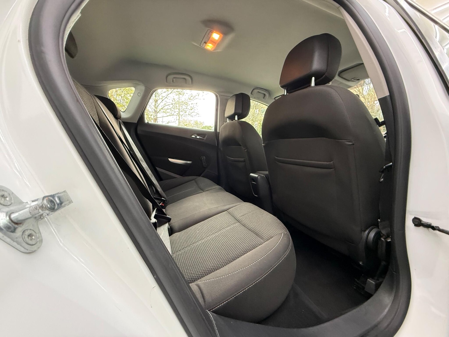 Used Vauxhall Astra 2012 for sale - 78171149: Photo 19