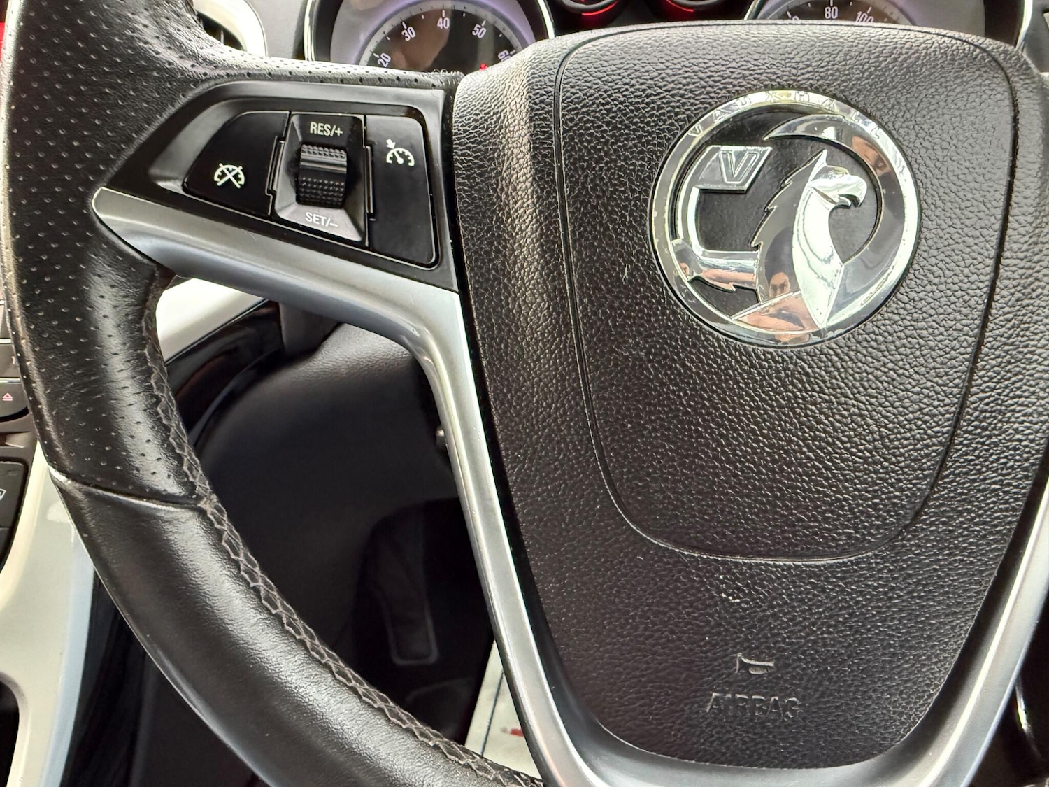 Used Vauxhall Astra 2012 for sale - 78171149: Photo 34