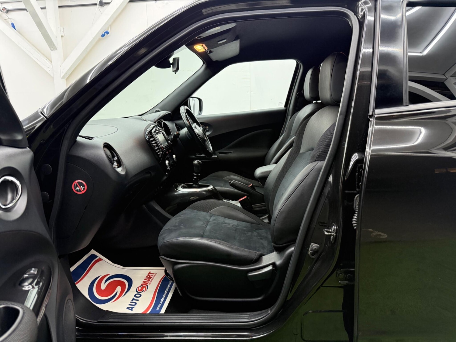 Used Nissan Juke 2017 for sale - 77386709: Photo 25