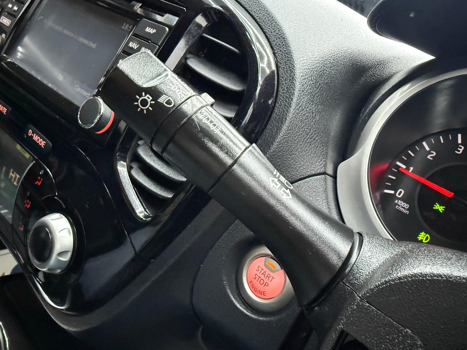 Used Nissan Juke 2017 for sale - 77386709: Photo 36