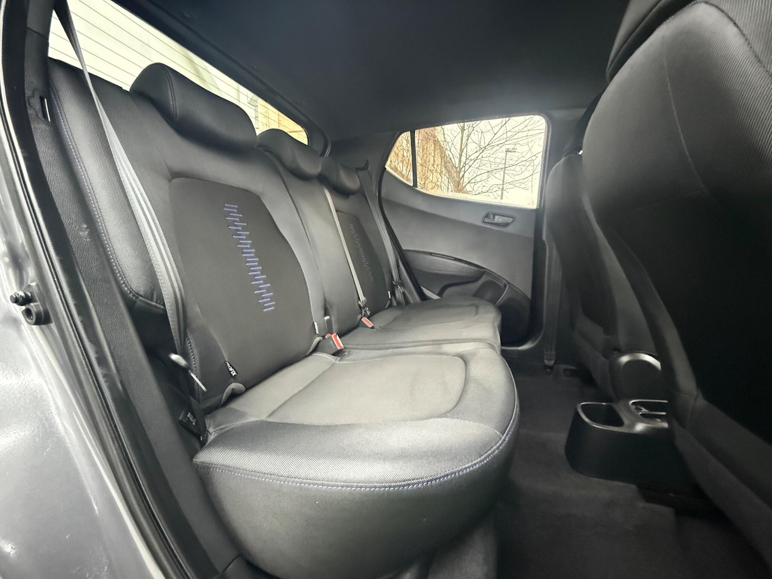 Used Hyundai i10 2018 for sale - 77387193: Photo 20