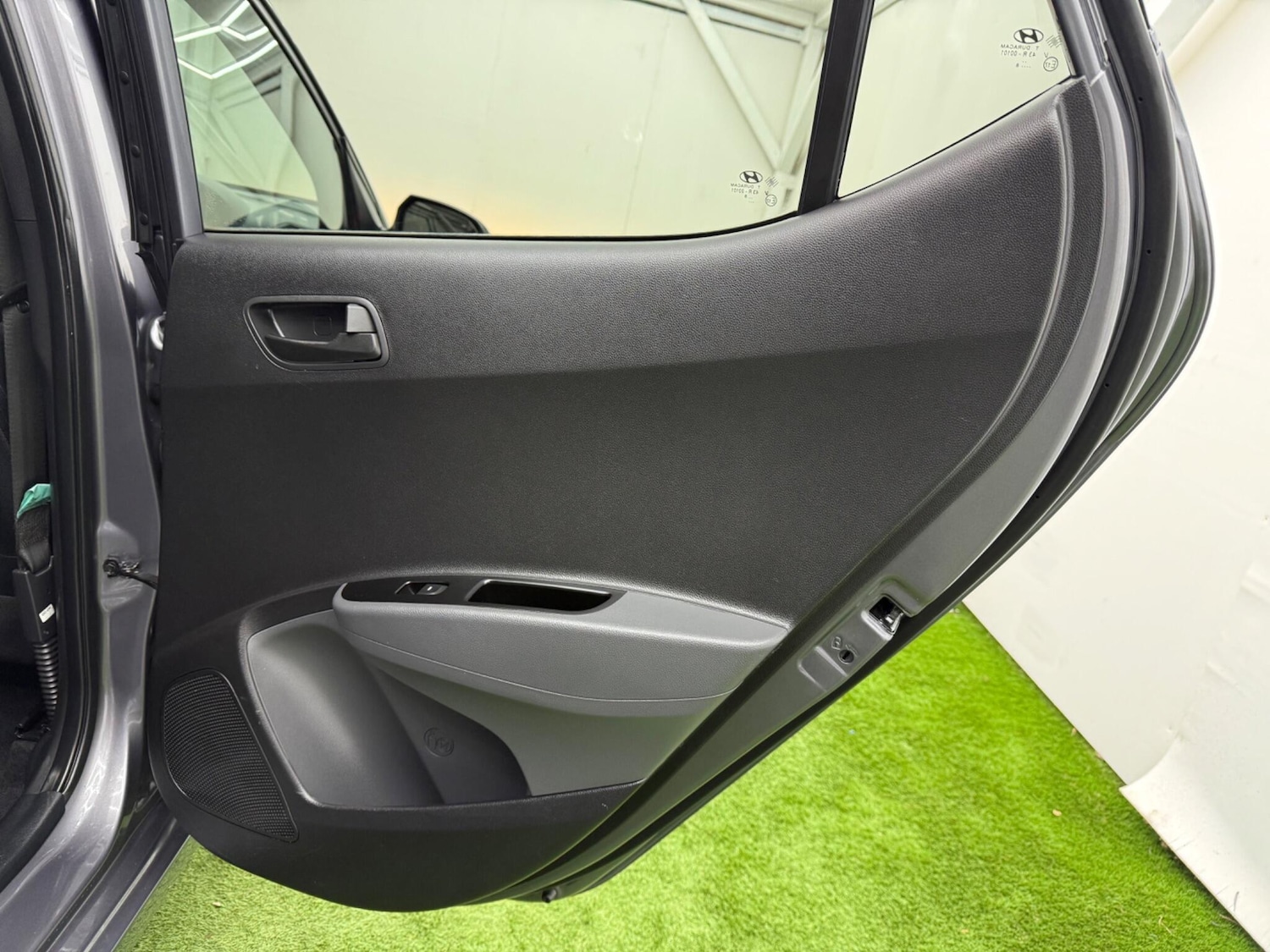 Used Hyundai i10 2018 for sale - 77387193: Photo 21