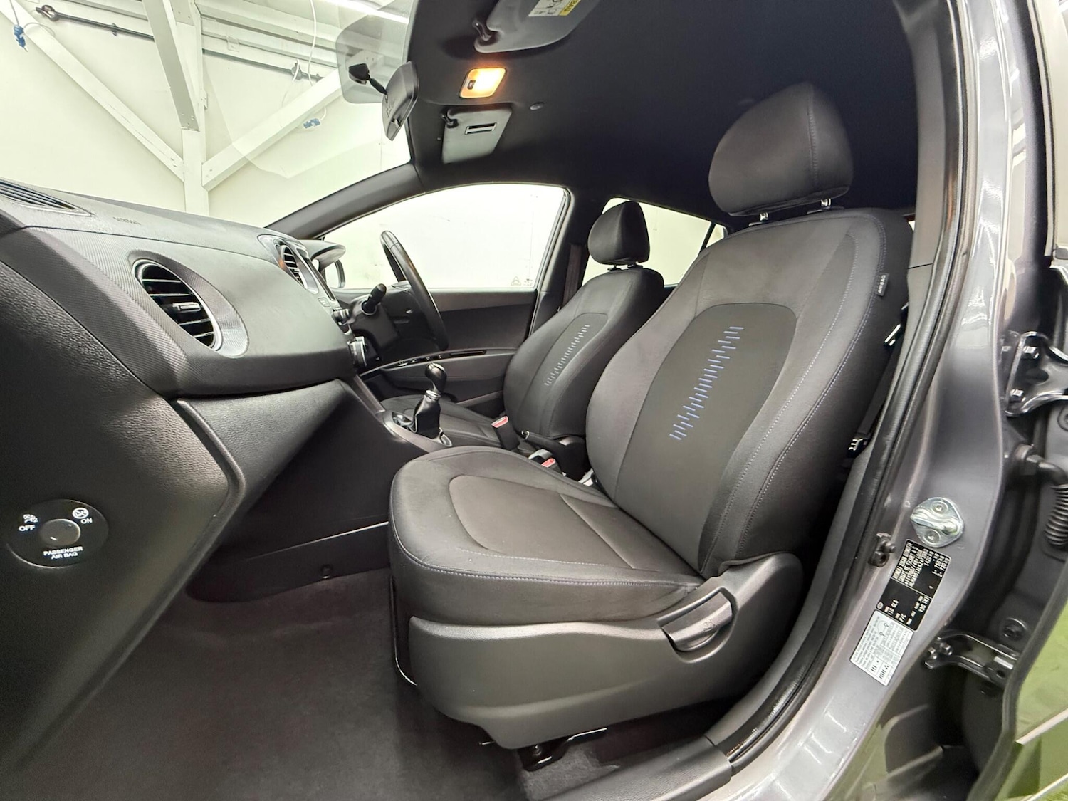 Used Hyundai i10 2018 for sale - 77387193: Photo 26