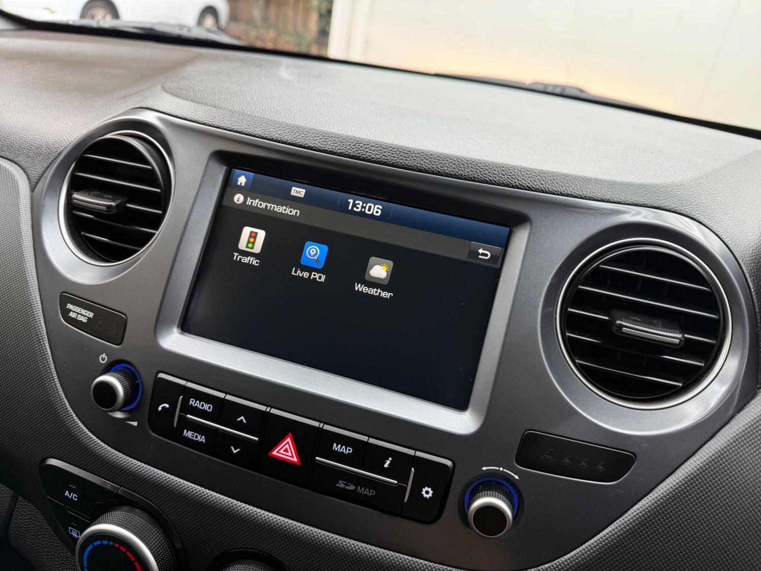 Used Hyundai i10 2018 for sale - 77387193: Photo 44