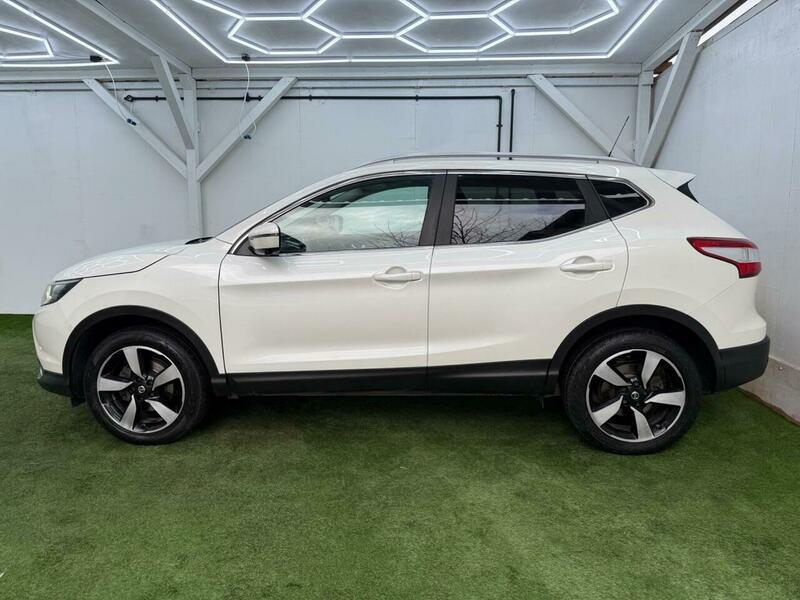 Used Nissan Qashqai 2016 for sale - 77637487: Photo 11