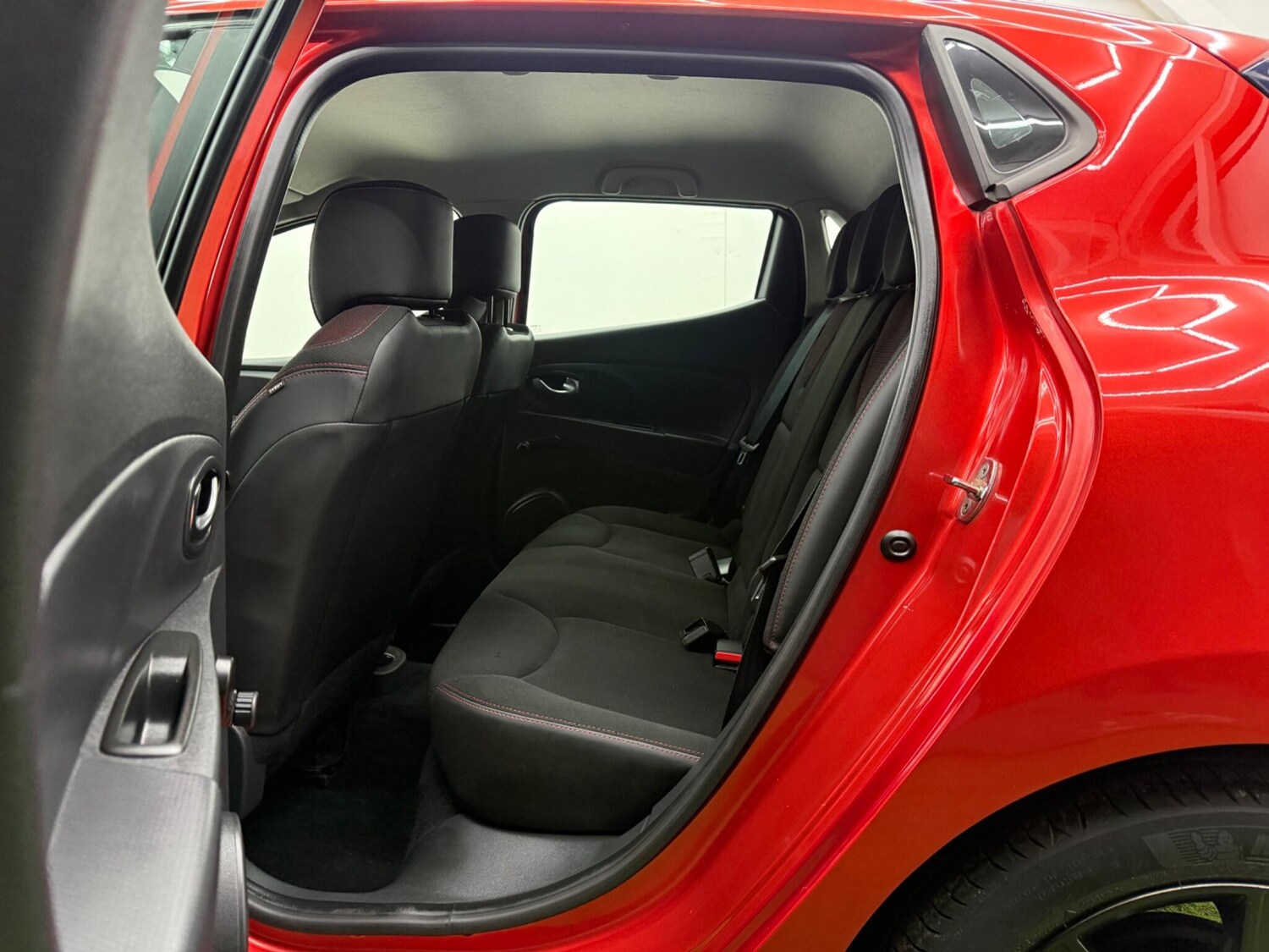 Used Renault Clio for sale - 77509862: Photo 21