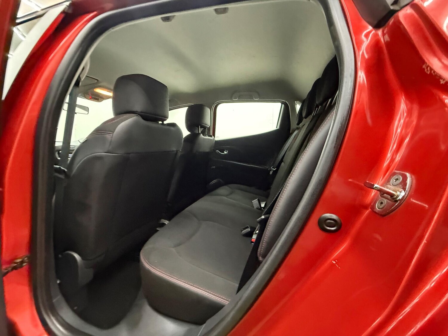 Used Renault Clio for sale - 77509862: Photo 22