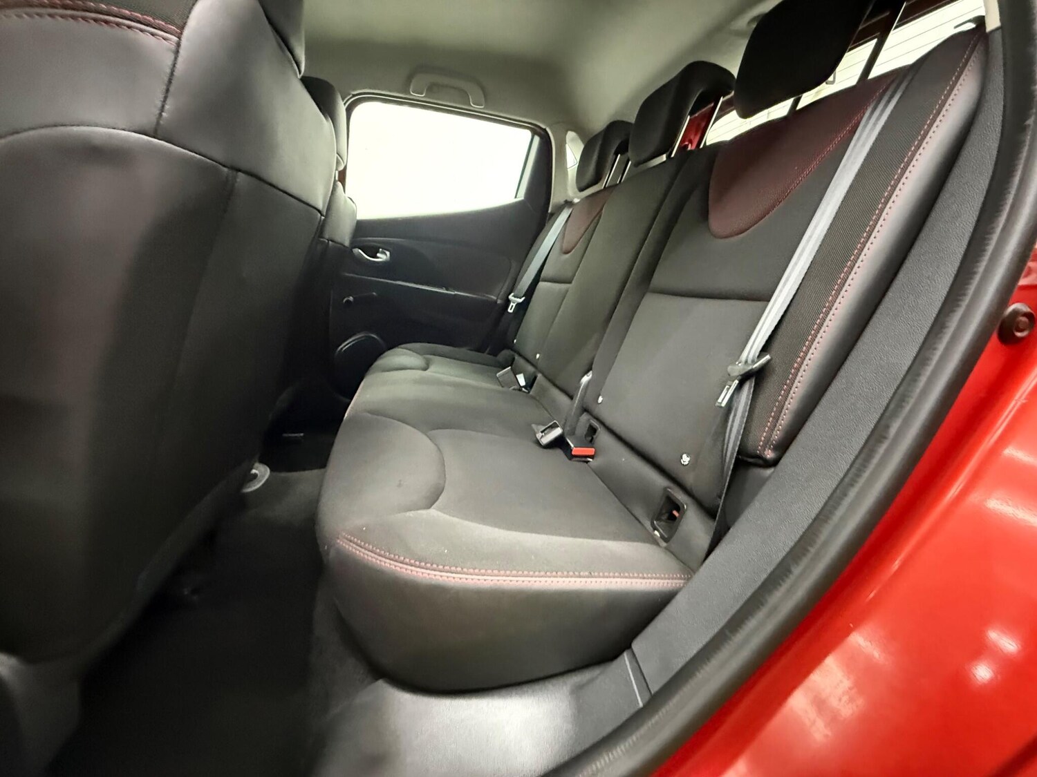 Used Renault Clio for sale - 77509862: Photo 23