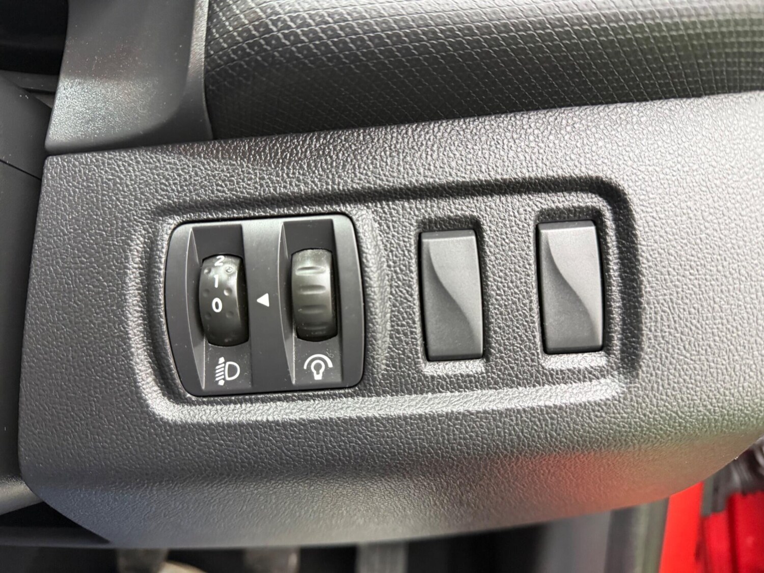 Used Renault Clio for sale - 77509862: Photo 41