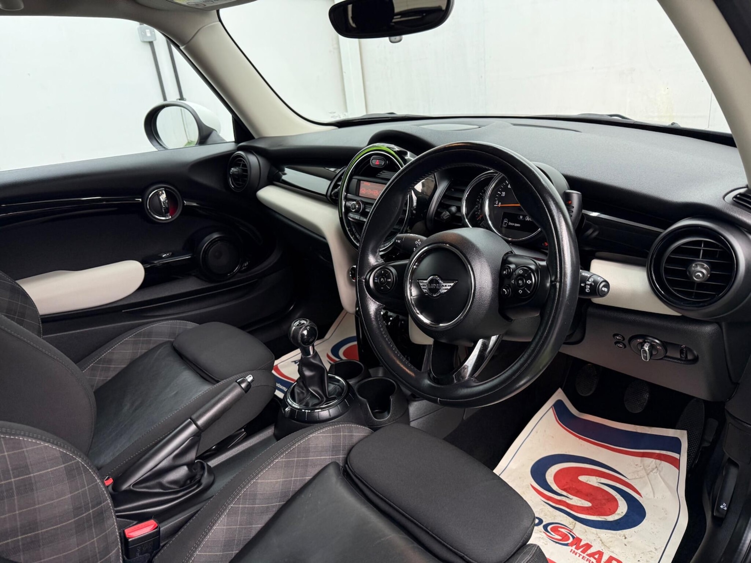 Used MINI Hatch 2016 for sale - 77387767: Photo 3