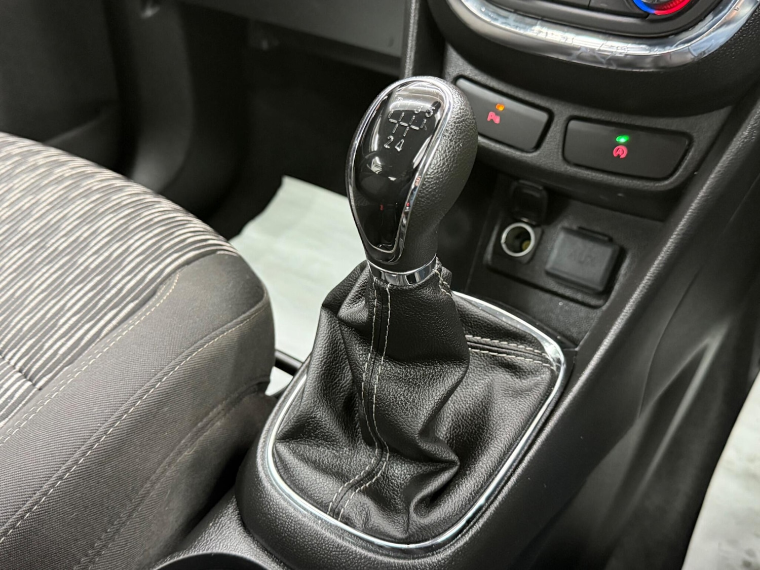 Used Vauxhall Mokka 2015 for sale - 77387328: Photo 52