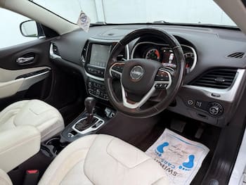 Used Jeep Cherokee 2016 for sale - 79781010: Photo