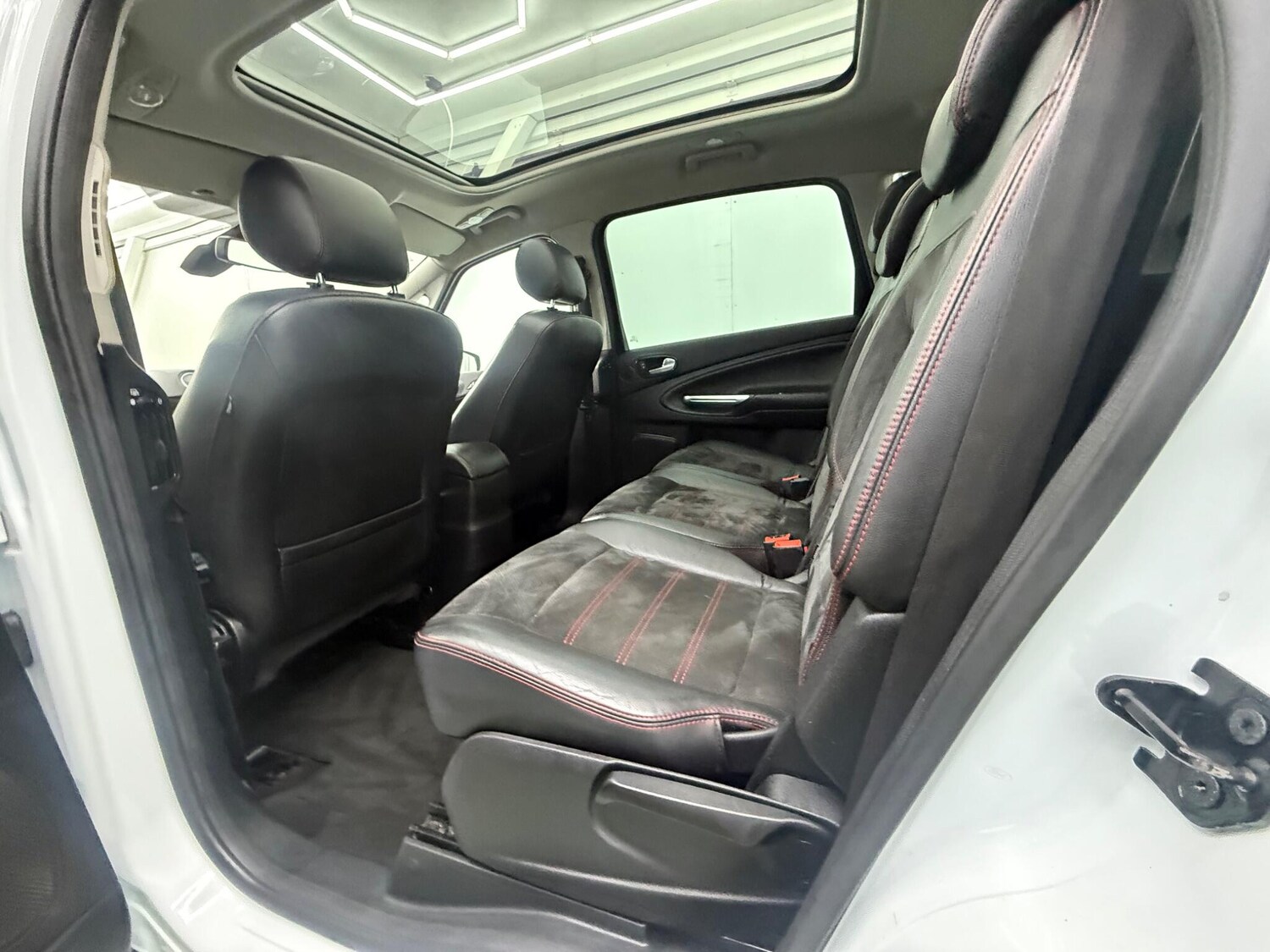 Used Ford S-Max for sale - 77511080: Photo 24