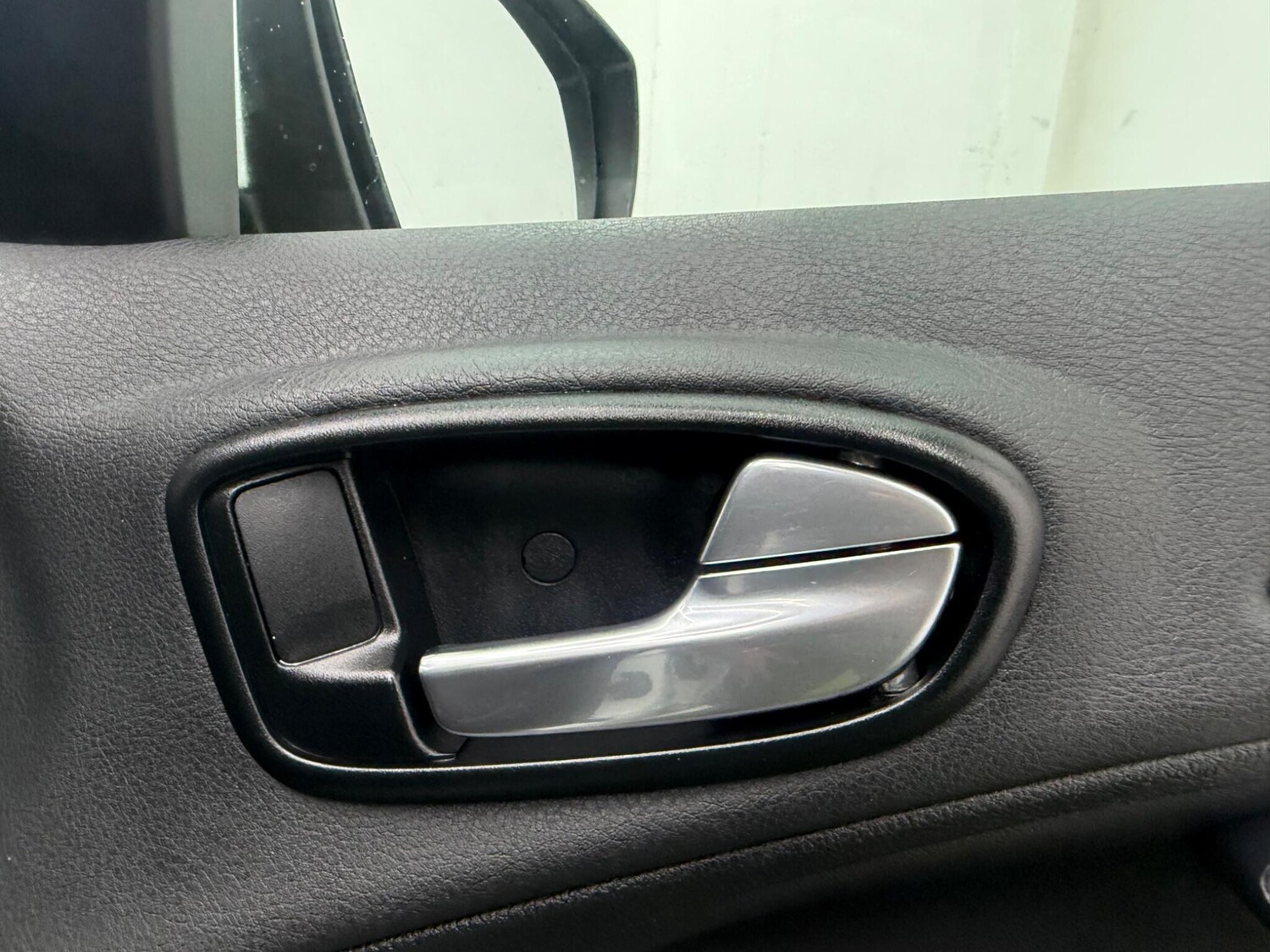 Used Ford S-Max for sale - 77511080: Photo 44