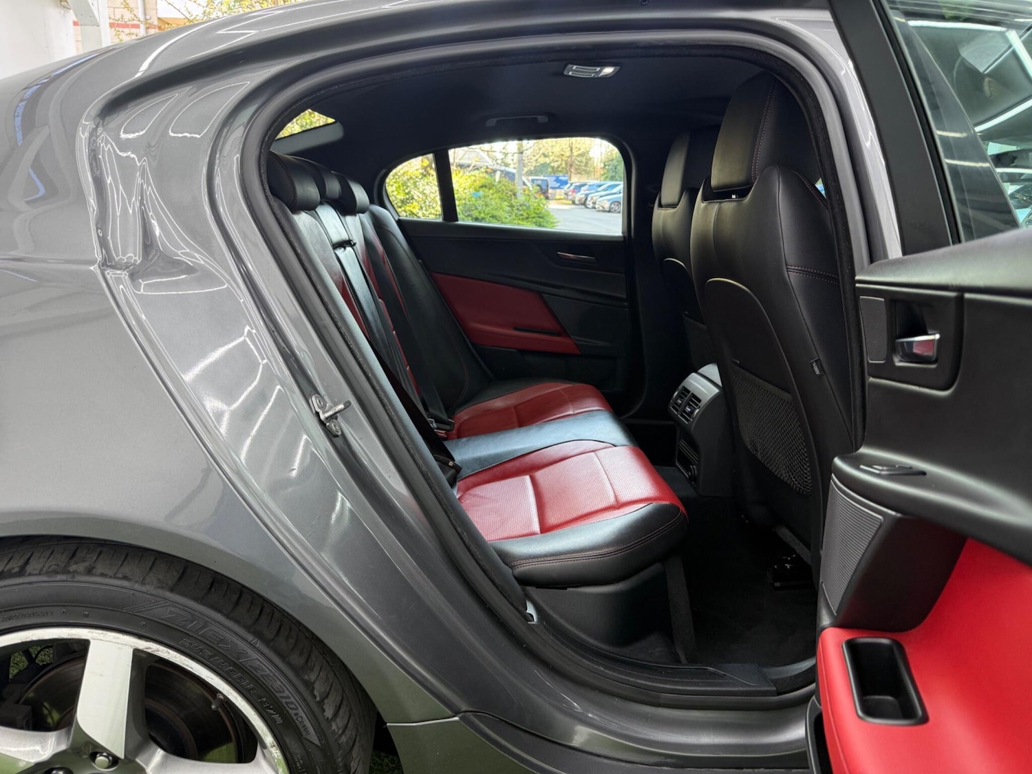 Used Jaguar XE 2017 for sale - 78170334: Photo 18