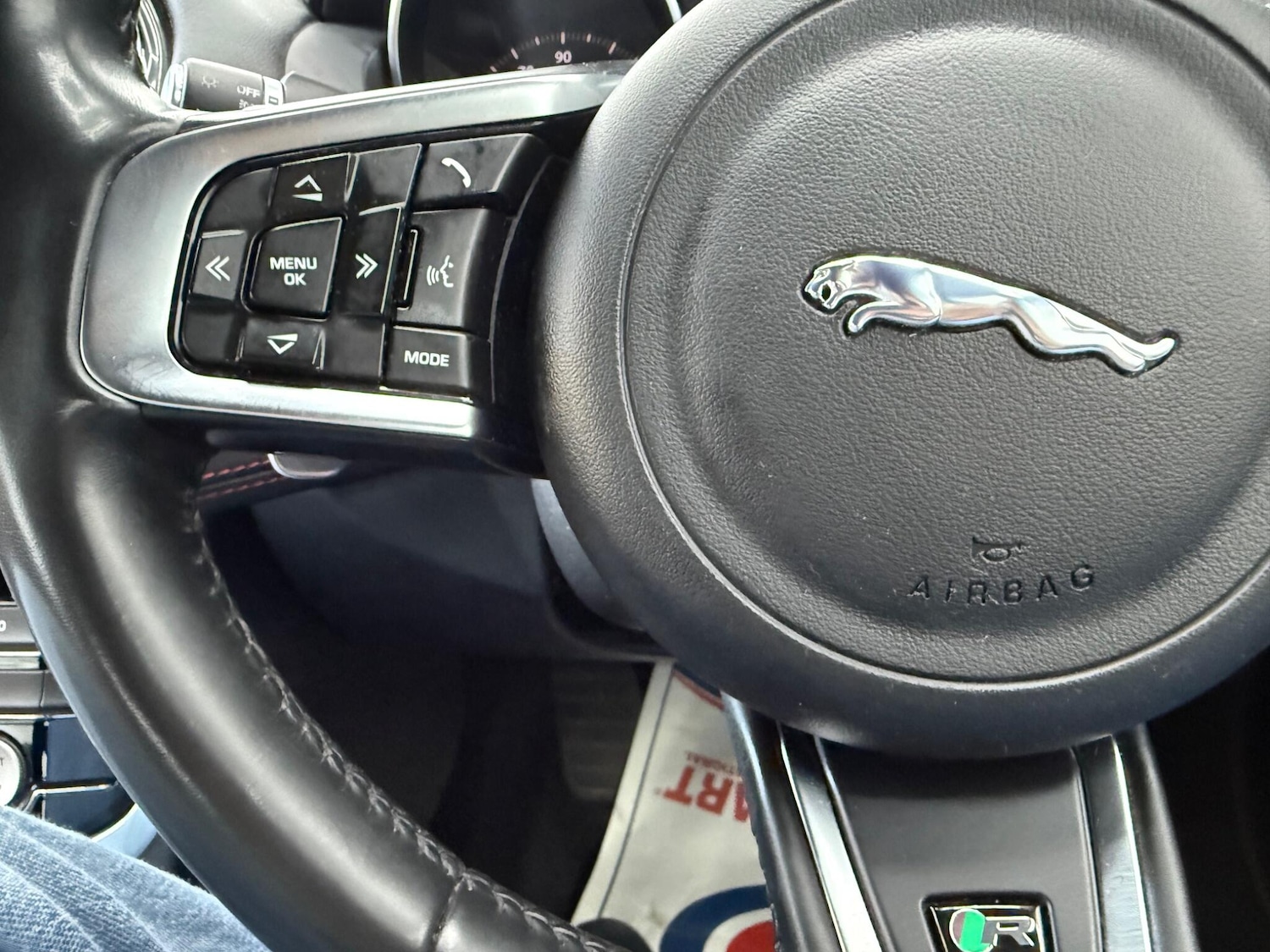 Used Jaguar XE 2017 for sale - 78170334: Photo 34