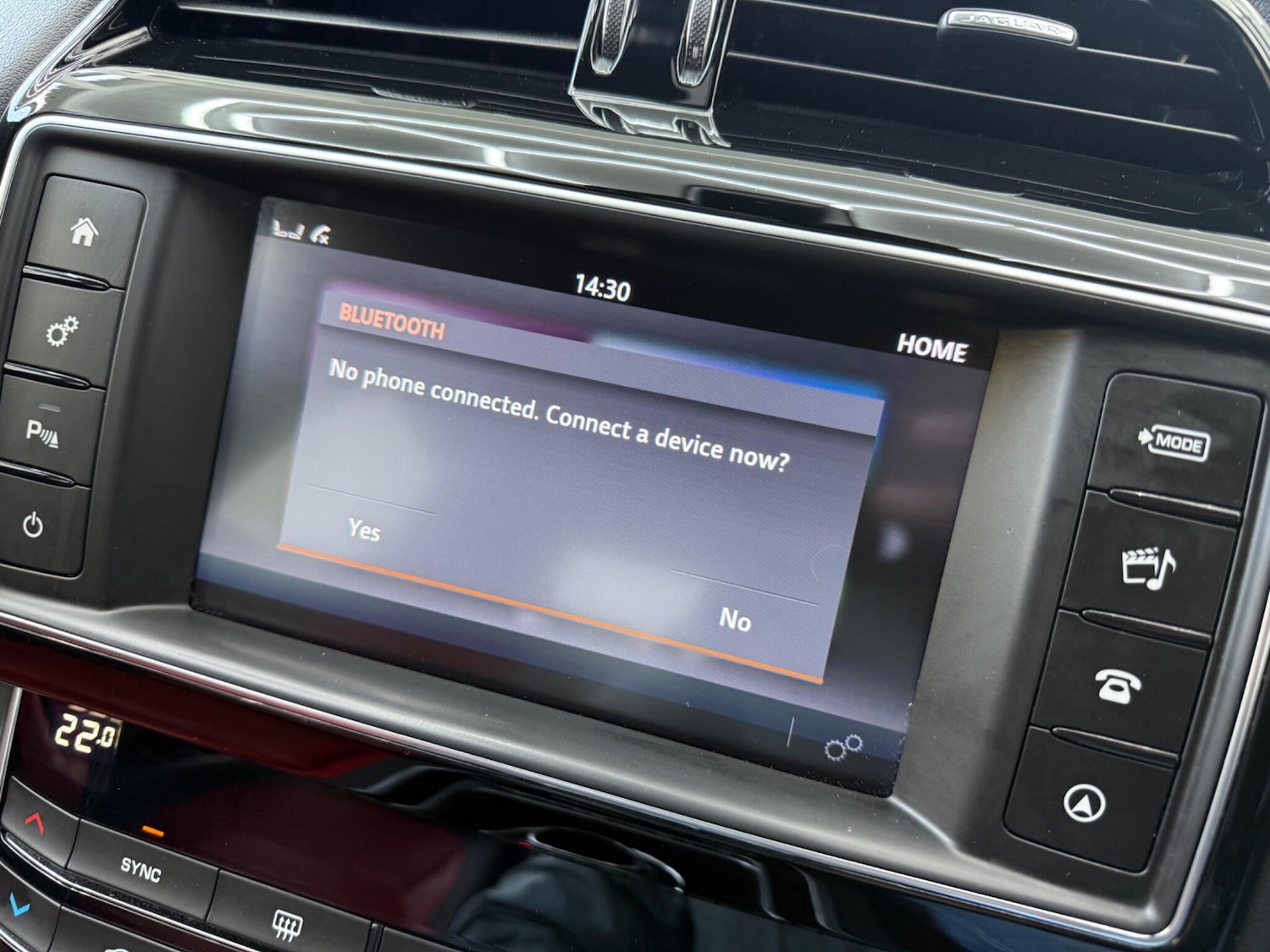 Used Jaguar XE 2017 for sale - 78170334: Photo 47