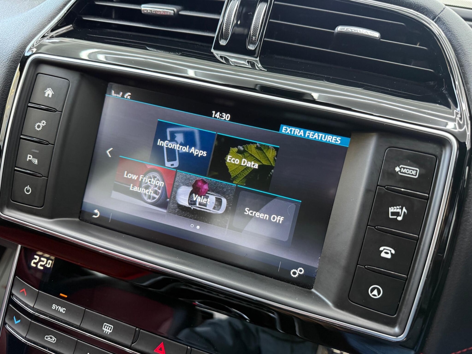 Used Jaguar XE 2017 for sale - 78170334: Photo 51