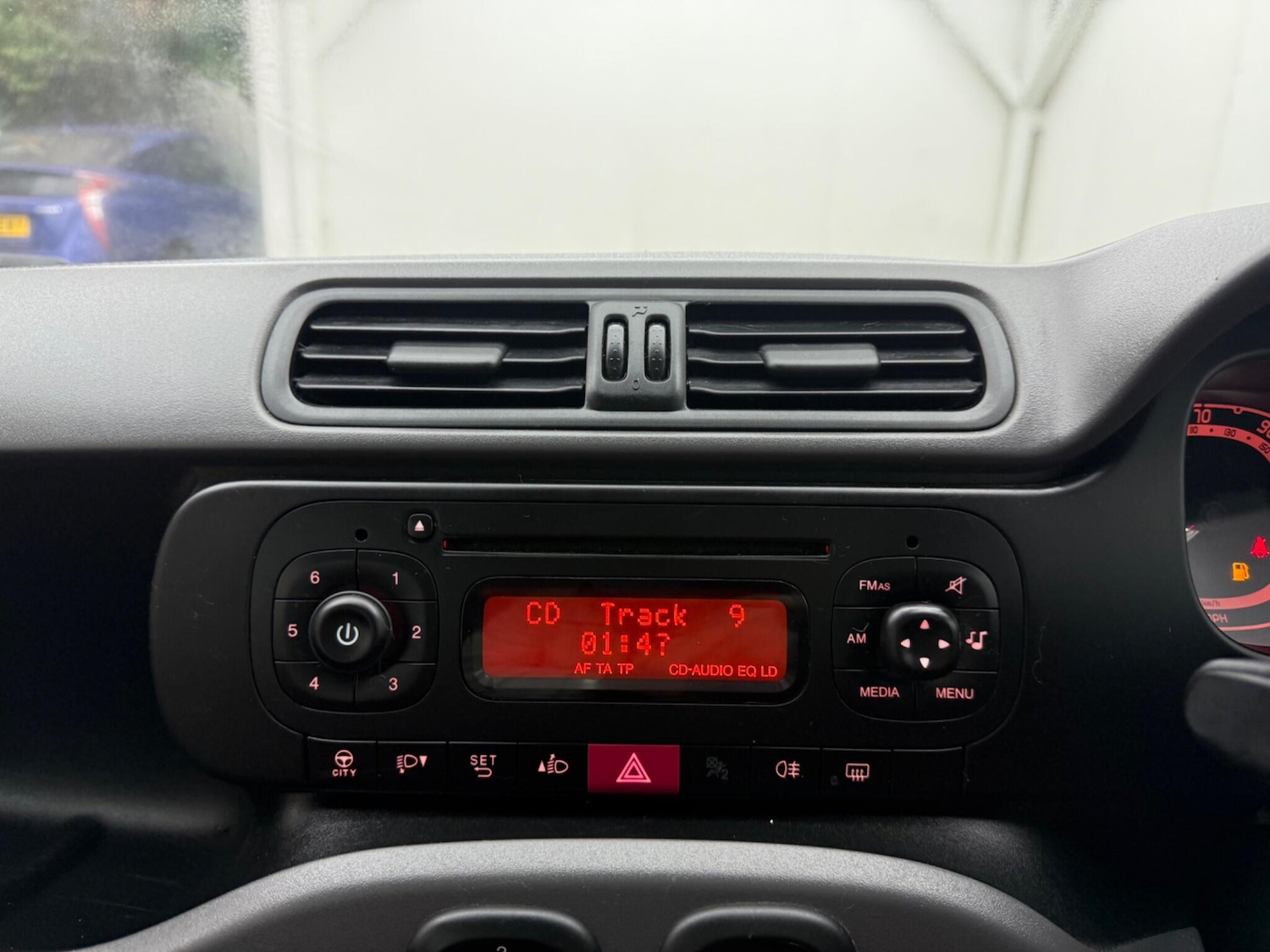 Used Fiat Panda 2015 for sale - 77386910: Photo 29