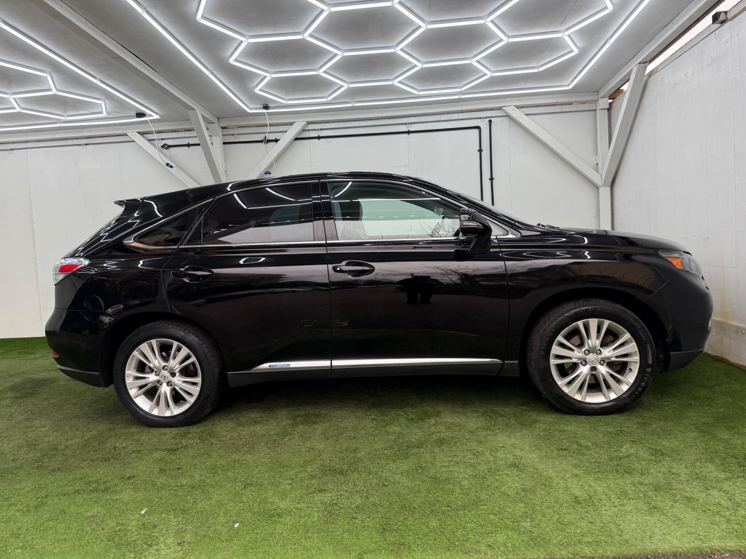 Used Lexus RX 2010 for sale - 77637926: Photo 2