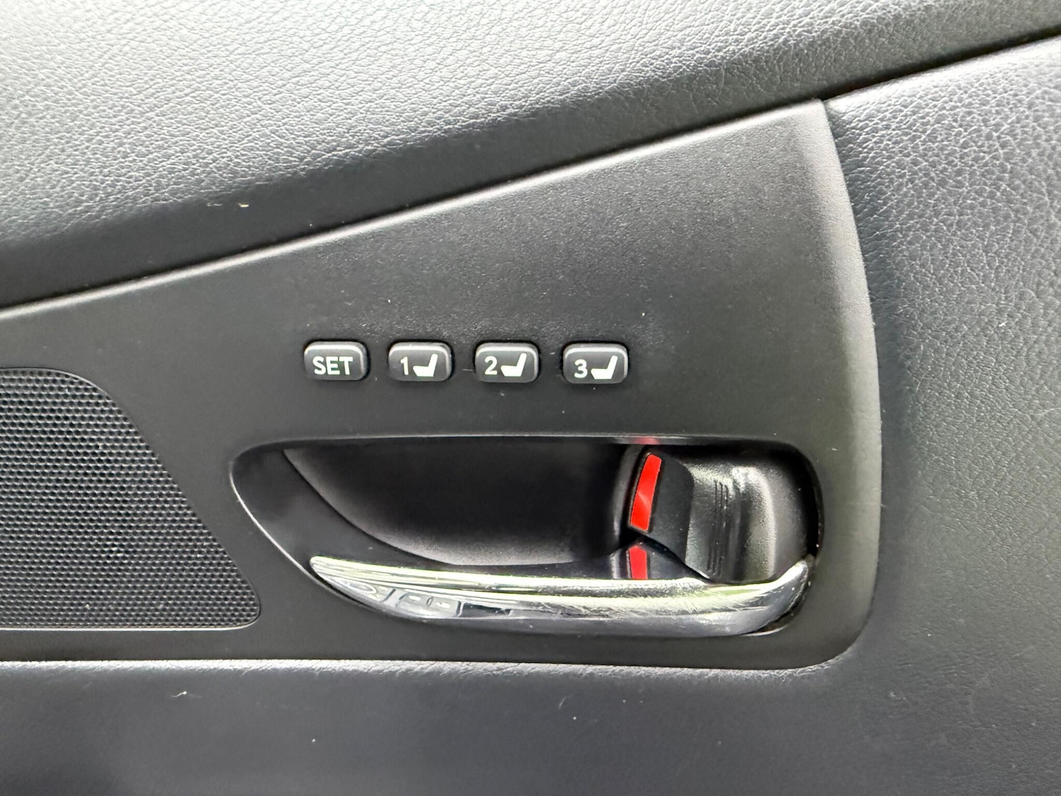 Used Lexus RX 2010 for sale - 77637926: Photo 41