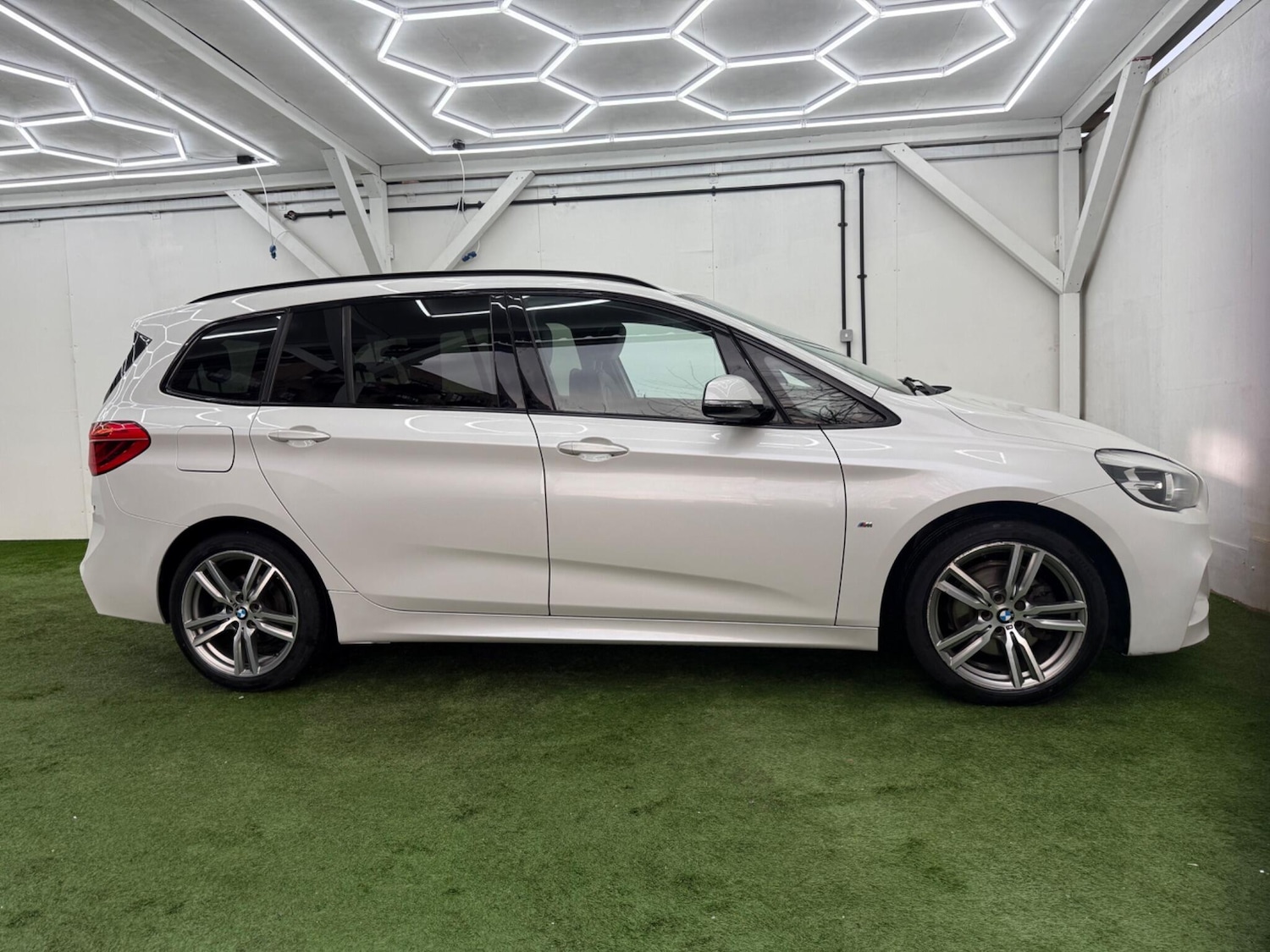Used BMW 2 Series Gran Tourer 2017 for sale - 77386842: Photo 5