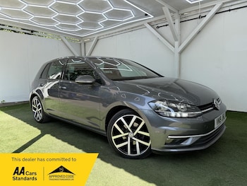 Used Volkswagen Golf 2019 for sale - 78989087: Photo