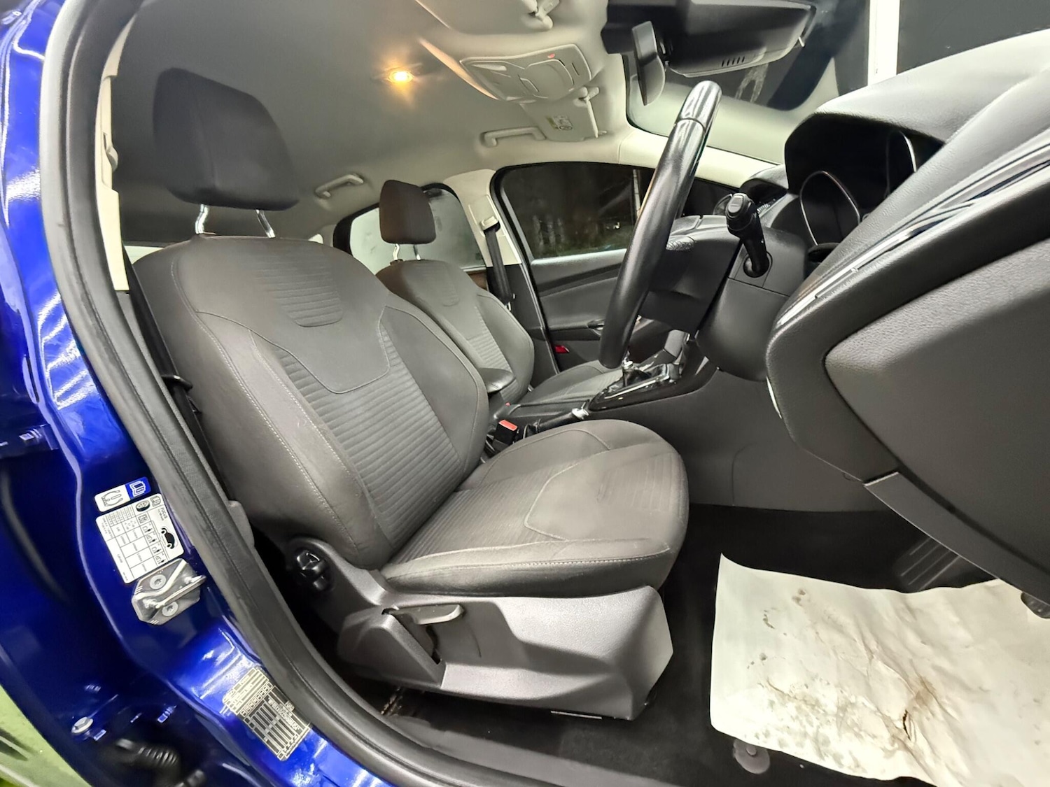 Used Ford Focus 2017 for sale - 77387190: Photo 16