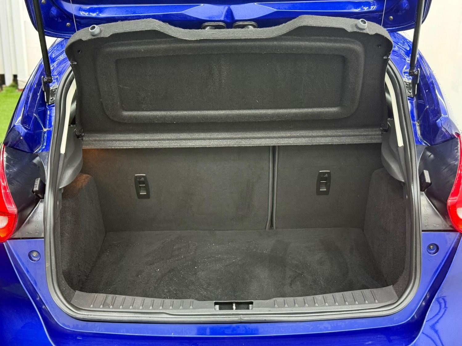 Used Ford Focus 2017 for sale - 77387190: Photo 8