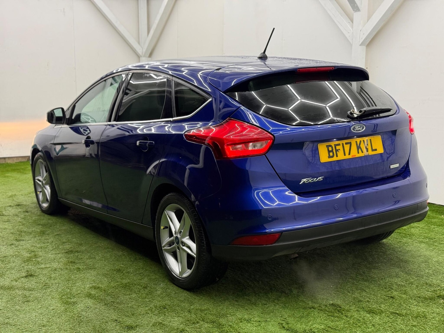 Used Ford Focus 2017 for sale - 77387190: Photo 9